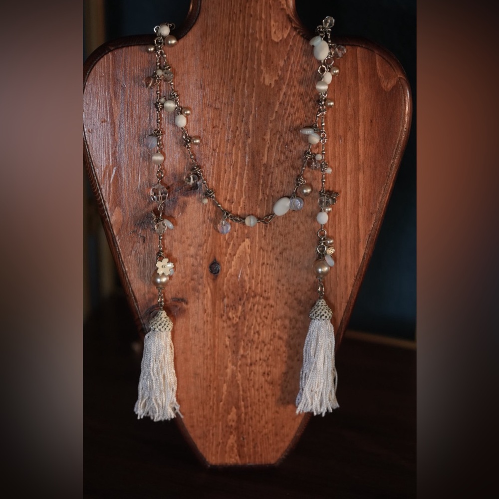 Lariat necklace, 50”, with tassels, luxury vintage with matching earrings A40